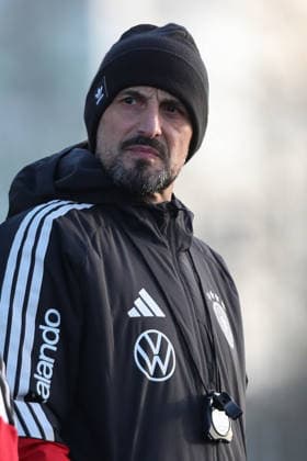 26 03 2026, xtgx, Football, U21 National Team, Final Training emspor, v l Antonio Di Salvo Germany, Coach DFL DFB REGULATIONS PROHIBIT ANY USE OF PHOTOGRAPHS as IMAGE SEQUENCES and or QUASI VIDEO Wolfsburg
