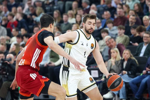 Zachary Seljaas LDLC ASVEL Villeurbanne, 01 with Vladimir Lucic FC Bayern Basketball, 11 , GER, FC Bayern Basketball vs LDLC ASVEL Villeurbanne, Basketball, Euroleague, Matchday 34, Season 2025 2026, 26 03 2026, GER, FC Bayern Basketball vs LDLC ASVEL Villeurbanne, Basketball, Euroleague, Matchday 34, Season 2025 2026, 26 03 2026 Munich Copyright: xEibner-Pressefoto JennixMaulx EP_JML