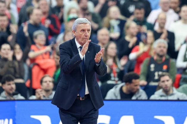 Svetislav Pesic FC Bayern Basketball, Head Coach applauds, GER, FC Bayern Basketball vs LDLC ASVEL Villeurbanne, Basketball, Euroleague, Matchday 34, Season 2025 2026, 26 03 2026, GER, FC Bayern Basketball vs LDLC ASVEL Villeurbanne, Basketball, Euroleague, Matchday 34, Season 2025 2026, 26 03 2026 Munich Copyright: xEibner-Pressefoto JennixMaulx EP_JML