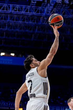 ESP Real Madrid v Anadolu Efes Istanbul Euroleague Facundo Campazzo of Real Madrid during the Euroleague match, between Real Madrid and Anadolu Efes Istanbul played at Movistar Arena Stadium on March 26, 2026 in Madrid Spain Madrid Spain Basketball Copyright: xAlbaxPachecox xAgenciaxLOFx