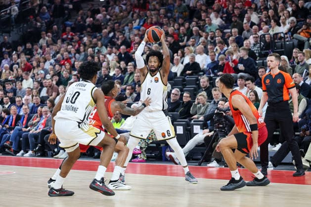 Braian Angola LDLC ASVEL Villeurbanne, 06 with Paul Eboua LDLC ASVEL Villeurbanne, 00 and Xavier Rathan Mayes FC Bayern Basketball, 04 , with Oscar da Silva FC Bayern Basketball, 01 , GER, FC Bayern Basketball vs LDLC ASVEL Villeurbanne, Basketball, Euroleague, Matchday 34, Season 2025 2026, 26 03 2026, GER, FC Bayern Basketball vs LDLC ASVEL Villeurbanne, Basketball, Euroleague, Matchday 34, Season 2025 2026, 26 03 2026 Munich Copyright: xEibner-Pressefoto JennixMaulx EP_JML