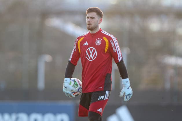 26 03 2026, xtgx, football, U21 national team, final training emspor, v l Dennis Seimen Germany DFL DFB REGULATIONS PROHIBIT ANY USE OF PHOTOGRAPHS as IMAGE SEQUENCES and or QUASI VIDEO Wolfsburg