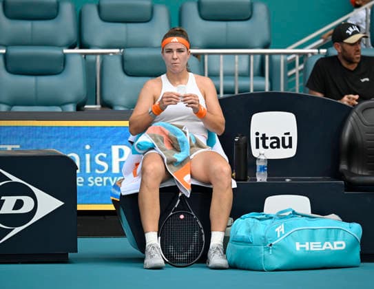 MIAMI GARDENS, FL - MARCH 26: Karolina Muchova of Czech Republic, pictured, plays against, Coco Gauff of the United States during the men™s semifinal match of the Miami Open on March 26, 2026, Hard Rock Stadium in Miami Gardens, Florida. (Photo by Michele Eve Sandberg Icon Sportswire) TENNIS: MAR 26 Miami Open EDITORIAL USE ONLY Icon2603260552