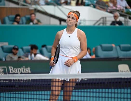MIAMI GARDENS, FL - MARCH 26: Karolina Muchova of Czech Republic, reacts after the point, against Coco Gauff of the United States during the men™s semifinal match of the Miami Open on March 26, 2026, Hard Rock Stadium in Miami Gardens, Florida. (Photo by Michele Eve Sandberg Icon Sportswire) TENNIS: MAR 26 Miami Open EDITORIAL USE ONLY Icon2603260544
