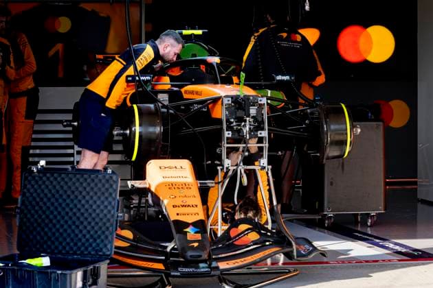 SUZUKA Mechanics work on the car of Formula 1 driver Lando Norris or McLaren Mastercard Formula 1 Team during the Formula 1 Japan Suzuka free practice at the Suzuka Formula 1 circuit on March 27, 2025 in Suzuka, Japan Photo by DeFodi Images