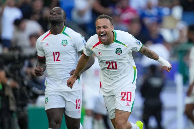 BOLIVIA VS SURINAME - PLAY-OFF COPA MUNDIAL FIFA 2026 - 26 MARZO 2026 Monterrey, Mexico - March 26, 2026: Liam Van Gelderen 20 of Suriname celebrates after scoring his goal during the FIFA World Cup, WM, Weltmeisterschaft, Fussball 2026 Play-Off Tournament match between Bolivia and Suriname at Estadio BBVA in Monterrey, Mexico. Imago images Straffon Images Luis Licona GUADALUPE NUEVO LEON MEXICO Copyright: xLUISxLICONAx