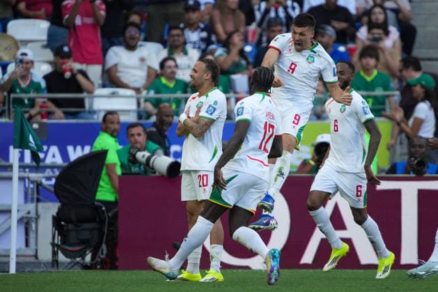 BOLIVIA VS SURINAME - PLAY-OFF COPA MUNDIAL FIFA 2026 - 26 MARZO 2026 Monterrey, Mexico - March 26, 2026: Liam Van Gelderen 20 of Suriname celebrates after scoring his goal with teammates during the FIFA World Cup, WM, Weltmeisterschaft, Fussball 2026 Play-Off Tournament match between Bolivia and Suriname at Estadio BBVA in Monterrey, Mexico. Imago images Straffon Images Luis Licona GUADALUPE NUEVO LEON MEXICO Copyright: xLUISxLICONAx