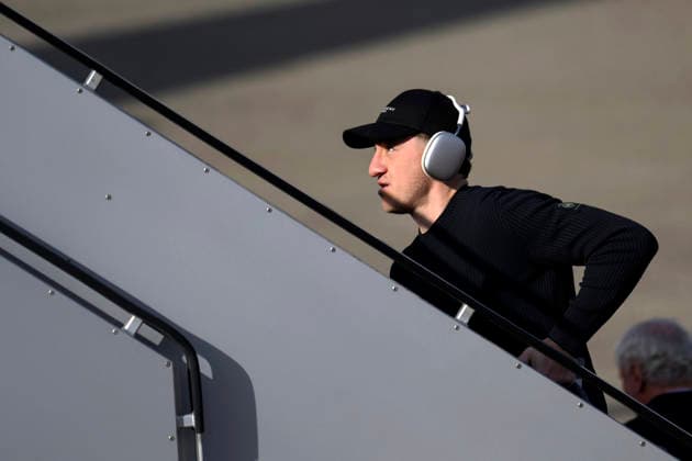 Soccer player Angelo Stiller boards the plane at Nuremberg Airport before the national teams departure for the international match in Switzerland Basel The first match of the World Cup year is coming up in Switzerland Nuremberg, 26 03 2026 Bavaria Germany Copyright: xDwixAnoraganingrumx