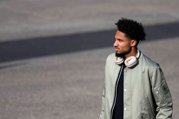 Footballer Kevin Schade boards the plane at Nuremberg Airport before the national teams departure for the international match in Switzerland Basel The first match of the World Cup year is coming up in Switzerland Nuremberg, 26 03 2026 Bavaria Germany Copyright: xDwixAnoraganingrumx