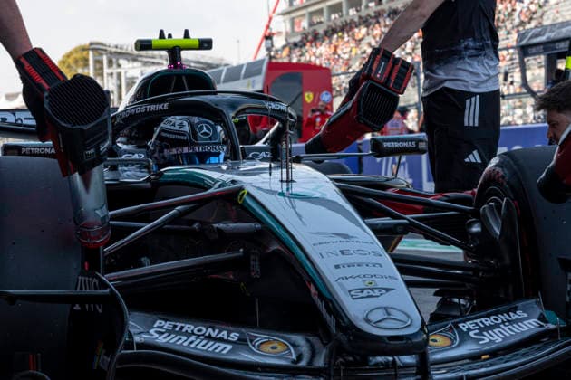 Formula 1 Aramco Japanese Grand Prix 2026 Remy Midez OVERTAKE MAXPPP - Suzuka 27 03 2026 12 ANTONELLI Kimi (ita), Mercedes-AMG PETRONAS Formula One Team, action, pitlane at the Formula 1 Aramco Japanese Grand Prix 2026, the 3rd round of the 2026 FIA Formula 1 World Championship, WM, Weltmeisterschaft at the Suzuka Circuit in Suzuka, Japan, from 26 to 29 March 2026 Suzuka Suzuka Circuit Japan  Copyright: xOVERTAKE MAXPPPxRemyxMidezx OVT202603270604 OVT202603270604