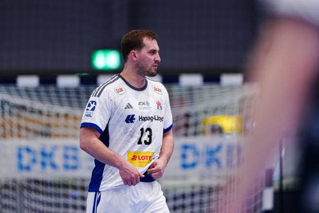 Niklas Weller Handball Sport Verein Hamburg, 13 GER, Handball Sport Verein Hamburg vs Bergischer HC, Handball, 1 Bundesliga, Matchday 26, Season 2025 2026, 26 03 2026 GER, Handball Sport Verein Hamburg vs Bergischer HC, Handball, 1 Bundesliga, Matchday 26, Season 2025 2026, 26 03 2026 Hamburg Copyright: xEibner-Pressefoto MarcelxvonxFehrnx EP_MFN