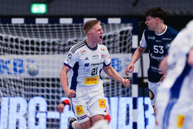 Goal celebration Frederik Bo Andersen Handball Sport Verein Hamburg, 21 GER, Handball Sport Verein Hamburg vs Bergischer HC, Handball, 1 Bundesliga, Matchday 26, Season 2025 2026, 26 03 2026 GER, Handball Sport Verein Hamburg vs Bergischer HC, Handball, 1 Bundesliga, Matchday 26, Season 2025 2026, 26 03 2026 Hamburg Copyright: xEibner-Pressefoto MarcelxvonxFehrnx EP_MFN