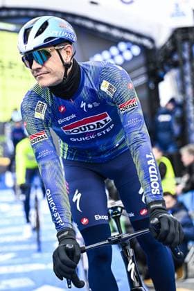 Belgian Jasper Stuyven pictured at the start of the E3 Saxo Bank Classic one day cycling race, 208,8km from and to Harelbeke, on Friday 27 March 2026. JASPERxJACOBS  x169053541x