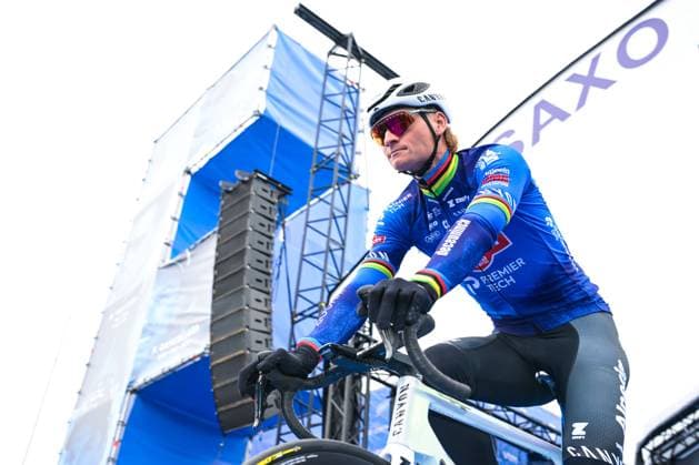 Dutch Mathieu van der Poel of Alpecin-Premier Tech pictured at the start of the E3 Saxo Bank Classic one day cycling race, 208,8km from and to Harelbeke, on Friday 27 March 2026. DAVIDxPINTENS  x169055022x