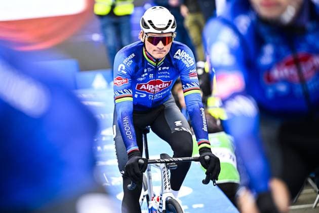 Dutch Mathieu van der Poel of Alpecin-Premier Tech pictured at the start of the E3 Saxo Bank Classic one day cycling race, 208,8km from and to Harelbeke, on Friday 27 March 2026. JASPERxJACOBS  x169055434x