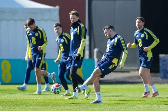 Football, Scotland national team, Training