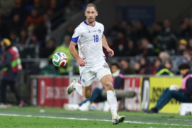 Wales v Bosnia and Herzegovina Nikola Katic of Bosnia and Herzegovina during the Wales v Bosnia and Herzegovina UEFA World Cup Play-Off Qualifying semi-final match at Cardiff City Stadium, Cardiff, Wales, United Kingdom on 26 March 2026 Credit: Ian Stephen Every Second Media Editorial use only. All images are copyright Every Second Media Limited. No images may be reproduced without prior permission. Copyright: xIMAGO EveryxSecondxMediax ESM-1878-0092 IanxStephenx xEveryxSecondxMediax