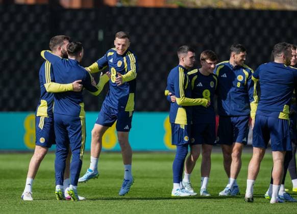Lewis Ferguson of Scotland with team mates Scotland Training Session, International Friendly, Länderspiel, Nationalmannschaft Football, Hampden Park, Glasgow, Scotland, UK - 27 Mar 2026Glasgow Hampden Park United Kingdom EDITORIAL USE ONLY No use with unauthorised audio, video, data, fixture lists, club league logos or live services. Online in-match use limited to 120 images, no video emulation. No use in betting, games or single club league player publications. Copyright: xStuartxWallace Shutterstockx 16788915ae