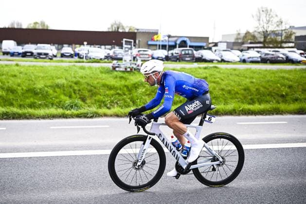 Belgian Edward Planckaert of Alpecin-Premier Tech pictured in action during the E3 Saxo Bank Classic one day cycling race, 208,8km from and to Harelbeke, on Friday 27 March 2026. JASPERxJACOBS  x169064305x