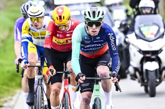 Belgian Stan Dewulf of Decathlon CMA CGM Team pictured in action during the E3 Saxo Bank Classic one day cycling race, 208,8km from and to Harelbeke, on Friday 27 March 2026. JASPERxJACOBS  x169071208x