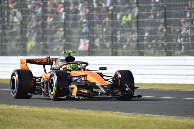 F1 Grand Prix of Japan 2026 - Free Practice SUZUKA, JAPAN - MARCH 27: Landon Norris (1) driving the McLaren Mastercard Formula 1 Team - MCL40 on track during the free practice ahead of the F1 Grand Prix of Japan at Suzuka International circuit on March 27, 2026, in Suzuka, Japan. David Mareuil Anadolu Suzuka Japan. Editorial use only. Please get in touch for any other usage.  Copyright: x2026xAnadoluxDavidxMareuilx