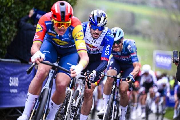 Dutch Tim Van Dijke of Red Bull-BORA-hansgrohe pictured in action during the E3 Saxo Bank Classic one day cycling race, 208,8km from and to Harelbeke, on Friday 27 March 2026. JASPERxJACOBS  x169095451x