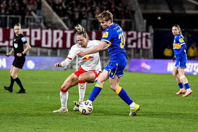 Soccer I Women I Season 2025 2026 I Bundesliga I 22 Matchday I FC Carl Zeiss Jena RB Leipzig I 27 03 2026 Duel Marleen Schimmer 14, Rasenballsport Leipzig and Gwendolyn Mummert 27, FC Carl Zeiss Jena Jena Ernst Abbe Sportfeld, ad hoc Arena Thüringen Germany Copyright: xLobeca InesxHähnelx