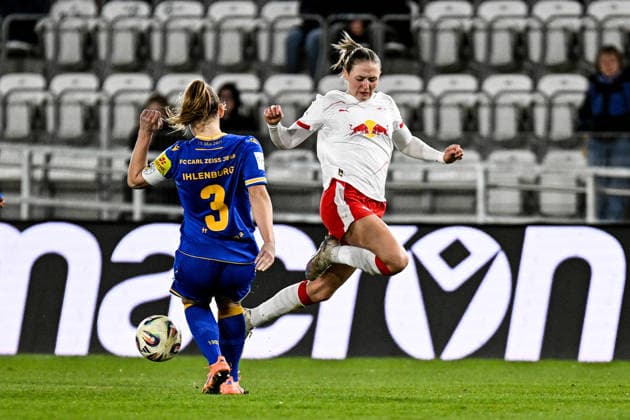 Soccer I Women I 2025 2026 season I Bundesliga I 22 matchday I FC Carl Zeiss Jena RB Leipzig I 27 03 2026 duel Toma Ihlenburg 3, FC Carl Zeiss Jena and Marleen Schimmer 14, Rasenballsport Leipzig Jena Ernst Abbe Sportfeld, ad hoc Arena Thüringen Germany Copyright: xLobeca InesxHähnelx