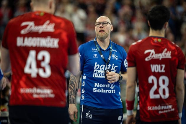 DAIKIN HBL SG Flensburg Handewitt vs GWD Minden 27 03 26 Ales Pajovic Coach, SG Flensburg Handewitt DAIKIN HBL SG Flensburg Handewitt vs GWD Minden, GP JOULE Arena on 27 03 26 Copyright: xBEAUTIFULxSPORTS MarioxM.xKobergx