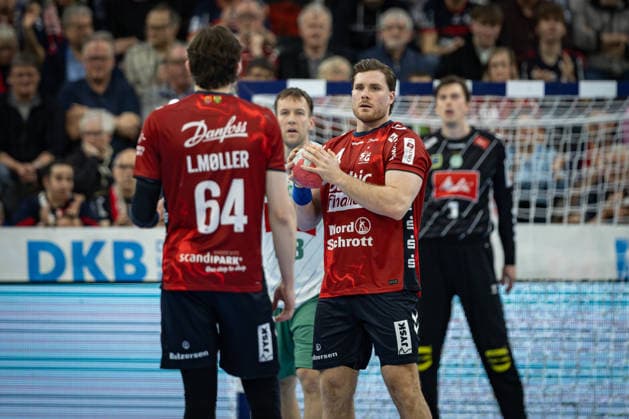 DAIKIN HBL SG Flensburg Handewitt vs GWD Minden 27 03 26 Lasse Kjaer Moller Nr 64, SG Flensburg Handewitt , Johannes Golla Nr 04, SG Flensburg Handewitt DAIKIN HBL SG Flensburg Handewitt vs GWD Minden, GP JOULE Arena on 27 03 26 Copyright: xBEAUTIFULxSPORTS MarioxM.xKobergx