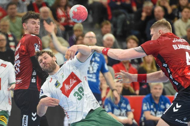 Handball I Men I Season 2025 2026 I Bundesliga I 26 Matchday I SG Flensburg Handewitt GWD Minden I 27 03 2026 from left Marko Grgic 17, SG Flensburg Handewitt , Malte Donker 39, GWD Minden , Blaz Blagotinsek 43, SG Flensburg Handewitt Copyright: xLobeca JanxKirschnerx