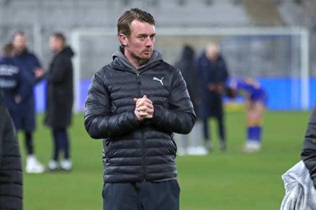 Google Pixel Womens Bundesliga, FC Carl Zeiss Jena RB Leipzig 27 03 2026 Head Coach Jonas Stephan RB Leipzig Football, Google Pixel Womens Bundesliga, Season 2025 2026, 22 Matchday FC Carl Zeiss Jena vs RB Leipzig on 27 03 2026, Ernst Abbe Sportfeld, ad hoc Arena, Jena DFB REGULATIONS PROHIBIT ANY USE OF PHOTOGRAPHS AS IMAGE SEQUENCES AND OR QUASI VIDEO Copyright: xBEAUTIFULxSPORTS JanxKaeferx