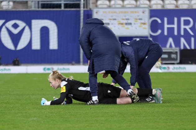 Google Pixel Womens Bundesliga, FC Carl Zeiss Jena RB Leipzig 27 03 2026 Goalkeeper Jasmin Janning 1, Carl Zeiss Jena had to be treated Football, Google Pixel Womens Bundesliga, Season 2025 2026, 22 Matchday FC Carl Zeiss Jena vs RB Leipzig on 27 03 2026, Ernst Abbe Sportfeld, ad hoc Arena, Jena DFB REGULATIONS PROHIBIT ANY USE OF PHOTOGRAPHS AS IMAGE SEQUENCES AND OR QUASI VIDEO Copyright: xBEAUTIFULxSPORTS JanxKaeferx