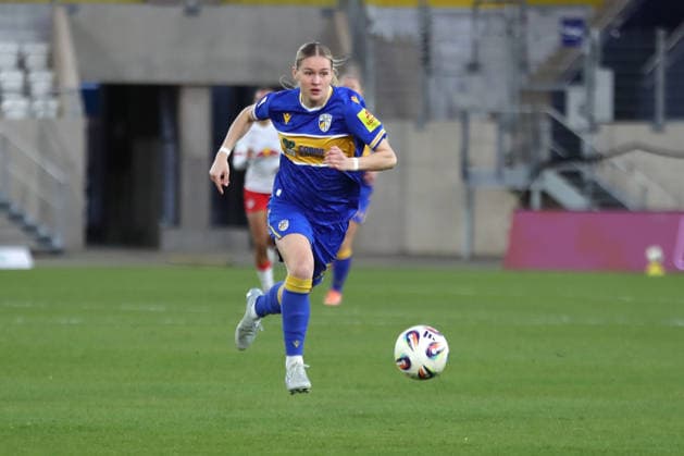 Google Pixel Frauen Bundesliga, FC Carl Zeiss Jena RB Leipzig 27 03 2026 Melina Reuter 7, Carl Zeiss Jena Fußball, Google Pixel Frauen Bundesliga, Saison 2025 2026, 22 Spieltag FC Carl Zeiss Jena vs RB Leipzig am 27 03 2026, Ernst Abbe Sportfeld, ad hoc Arena, Jena DFB REGULATIONS PROHIBIT ANY USE OF PHOTOGRAPHS AS IMAGE SEQUENCES AND OR QUASI VIDEO Copyright: xBEAUTIFULxSPORTS JanxKaeferx