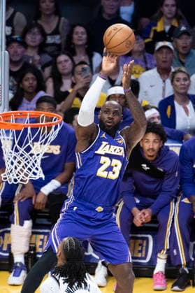 March 27, 2026, Los Angeles, California, USA: Los Angeles LakersÃ¢â‚¬â ¢ LeBron James (23) shoots against the Brooklyn Nets during an NBA, Basketball Herren, USA basketball game at Crypto.com Arena on Friday, March 27, 2026 in Los Angeles. NBA 2026: Nets Vs Lakers  - ZUMAc68_ 20260327_zaf_c68_008 Copyright: xRingoxChiux