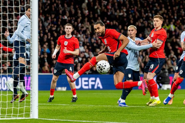 England v Uruguay, Friendly England forward Dominic Calvert-Lewin heads the ball wide during the Friendly match between England and Uruguay at Wembley Stadium, London, UK on 27 March 2026. London Wembley Stadium Greater London UK Editorial use only , Copyright: xManjitxNarotrax PSI-23956-0085