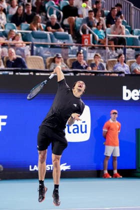 MIAMI GARDENS, FL - MARCH 27: Alexander Zverev (GER) in action during a men™s semi-final singles match against Jannik Sinner (ITA) at the Miami Open on March 27, 2026, at Hard Rock Stadium in Miami Gardens, Florida,(Photo by Chris Arjoon Icon Sportswire) TENNIS: MAR 27 Miami Open EDITORIAL USE ONLY Icon2603270010136
