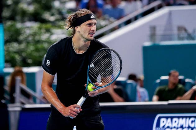MIAMI GARDENS, FL - MARCH 27: Alexander Zverev (GER) in action during a men™s semi-final singles match against Jannik Sinner (ITA) at the Miami Open on March 27, 2026, at Hard Rock Stadium in Miami Gardens, Florida,(Photo by Chris Arjoon Icon Sportswire) TENNIS: MAR 27 Miami Open EDITORIAL USE ONLY Icon2603270010141