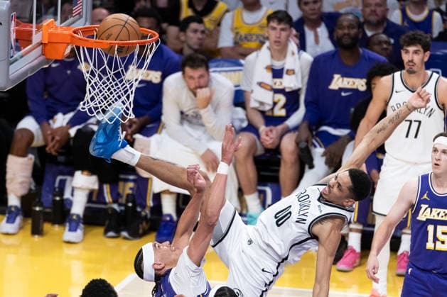 March 27, 2026, Los Angeles, California, USA: Brooklyn NetsÃ¢â‚¬â ¢ Josh Minott (00) goes to the basket against Los Angeles LakersÃ¢â‚¬â ¢ Jaxson Hayes (11) during an NBA, Basketball Herren, USA basketball game at Crypto.com Arena on Friday, March 27, 2026 in Los Angeles. NBA 2026: Lakers 116:99 Nets  - ZUMAc68_ 20260327_zaf_c68_048 Copyright: xRingoxChiux