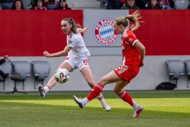 Magdalena Eriksson FC Bayern Muenchen Frauen, 05 tries to prevent a cross by Lara Meroni 1 FC Nuernberg, 11 GER, FC Bayern Muenchen Frauen vs 1 FC Nuernberg, Fußball, Google Pixel Frauen Bundesliga, 22 Spieltag, Saison 2025 2026, 28 03 2026 DFL DFB REGULATIONS PROHIBIT ANY USE OF PHOTOGRAPHS as IMAGE SEQUENCES and or QUASI VIDEO GER, FC Bayern Muenchen Frauen vs 1 FC Nuernberg, Football, Google Pixel Frauen Bundesliga, 22 Spieltag, Saison 2025 2026, 28 03 2026 Muenchen Copyright: xEibner-Pressefoto HeikexFeinerx EP_HFR