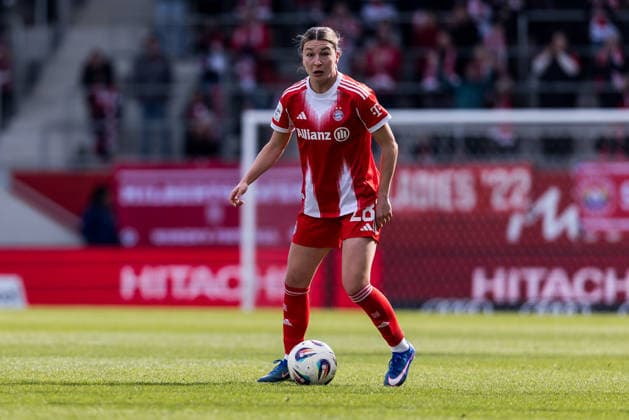 Google Pixel Frauen Bundesliga, FC Bayern München 1 FC Nürnberg 28 03 2026 Barbara Dunst FC Bayern München, 28 am Ball Google Pixel Frauen Bundesliga, FC Bayern München 1 FC Nürnberg, München, FC Bayern Campus am 28 03 2026 DFB REGULATIONS PROHIBIT ANY USE OF PHOTOGRAPHS AS IMAGE SEQUENCES AND OR QUASI VIDEO Copyright: xBEAUTIFULxSPORTS Wunderlx