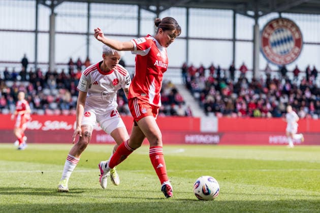 Google Pixel Frauen Bundesliga, FC Bayern München 1 FC Nürnberg 28 03 2026 duel Aneta Polaskova 1 FC Nürnberg, 26 , Momoko Tanikawa FC Bayern München, 18 Google Pixel Frauen Bundesliga, FC Bayern München 1 FC Nürnberg, München, FC Bayern Campus am 28 03 2026 DFB REGULATIONS PROHIBIT ANY USE OF PHOTOGRAPHS AS IMAGE SEQUENCES AND OR QUASI VIDEO Copyright: xBEAUTIFULxSPORTS Wunderlx