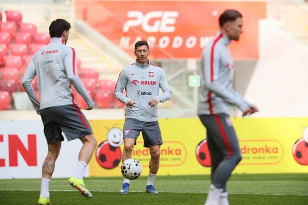 FIFA World Cup, WM, Weltmeisterschaft, Fussball 2026 European playoffs MD-1 - Poland Polish national soccer player Robert Lewandowski attends the training session of the team in Warsaw, Poland, 28 March 2026. Poland will face Sweden in the 2026 FIFA World Cup play-off on 31 March. Warsaw Poland  Copyright: xLeszekxSzymanskix