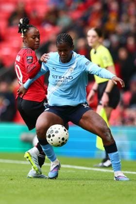 Melvine Malard of Manchester United, ManU and Khadija Shaw of Manchester City Manchester United Women v Manchester City Women, Barclays Women s Super League 2025-26, Football, Old Trafford, Manchester, UK - 28 Mar 2026Manchester Old Trafford United Kingdom EDITORIAL USE ONLY No use with unauthorised audio, video, data, fixture lists, club league logos or live services. Online in-match use limited to 120 images, no video emulation. No use in betting, games or single club league player publications.  Copyright: xPaulxCurrie Shutterstockx 16788951ab
