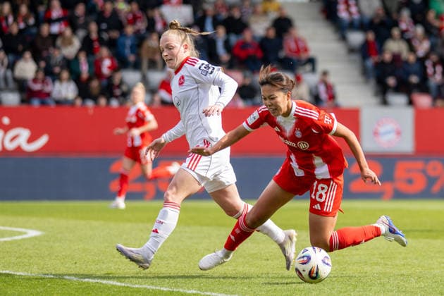 Momoko Tanikawa 18 FC Bayern Muenchen in duel with Franziska Mai 18 1 FC Nuernberg , FC Bayern Frauen Muenchen 1 FC Nuernberg, Google Pixel Frauenbundesliga, 22 Spieltag, 28 03 26 DFB regulations prohibit any use of photographs as image sequences and or quasi video kolbert press Muenchen Bayern Germany Copyright: xkolbert-press UlrichxGamelx