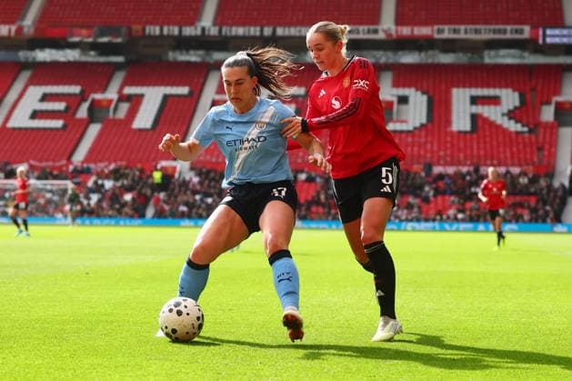 Sam Coffey of Manchester City and Hanna Lundkvist of Manchester United, ManU Manchester United Women v Manchester City Women, Barclays Women s Super League 2025-26, Football, Old Trafford, Manchester, UK - 28 Mar 2026Manchester Old Trafford United Kingdom EDITORIAL USE ONLY No use with unauthorised audio, video, data, fixture lists, club league logos or live services. Online in-match use limited to 120 images, no video emulation. No use in betting, games or single club league player publications.  Copyright: xPaulxCurrie Shutterstockx 16788951ai
