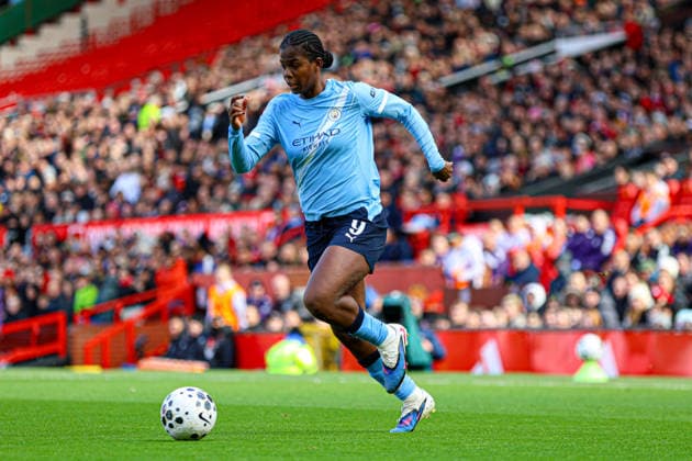 MANCHESTER, ENGLAND - March 28: Khadija Bunny Shaw of Manchester City on the ball during the Barclays Womens Super League game between Manchester United, ManU and Manchester City at Old Trafford, March 28 in Manchester, England Copyright: xNataliexMincher SPPx Sportspressphoto_SPR119848