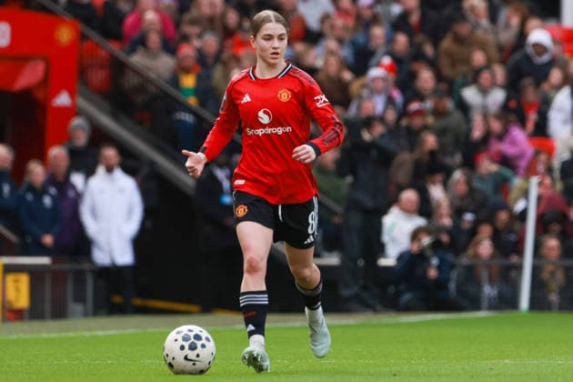 Manchester United, ManU Women v Manchester City Women - Women s Super League 25 26 Manchester United s Jessica Park dribbling with ball during match against Manchester City Women - Women s Super League WSL 25 26 28.03.2026 Manchester Old Trafford United Kingdom Copyright: xZacharyxLockex