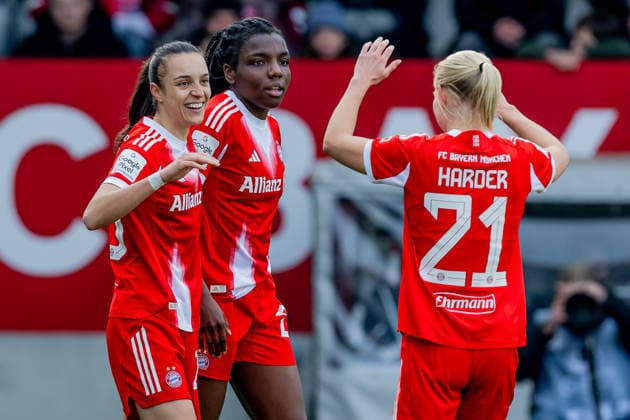 Edna Imade FC Bayern Muenchen Frauen, 29 and Pernille Harder FC Bayern Muenchen Frauen, 21 celebrate with Natalia Padilla Bidas FC Bayern Muenchen Frauen, 23 their goal for 2 0 GER, FC Bayern Muenchen Frauen vs 1 FC Nuernberg, Football, Google Pixel Frauen Bundesliga, 22 Matchday, Season 2025 2026, 28 03 2026 DFL DFB REGULATIONS PROHIBIT ANY USE OF PHOTOGRAPHS as IMAGE SEQUENCES and or QUASI VIDEO GER, FC Bayern Muenchen Frauen vs 1 FC Nuernberg, Football, Google Pixel Frauen Bundesliga, 22 Matchday, Season 2025 2026, 28 03 2026 Muenchen Copyright: xEibner-Pressefoto HeikexFeinerx EP_HFR