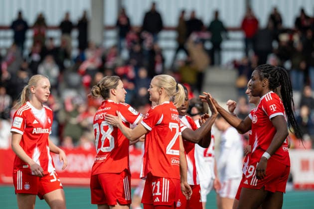 Goal celebration for 2 0, Luzie Zaehringer 33 FC Bayern Muenchen , Barbara Dunst 28 FC Bayern Muenchen , Pernille Harder 21 FC Bayern Muenchen , Edna Imade 29 FC Bayern Muenchen , FC Bayern Frauen Muenchen 1 FC Nuernberg, Google Pixel Frauenbundesliga, 22 Spieltag, 28 03 26 DFB regulations prohibit any use of photographs as image sequences and or quasi video kolbert press Muenchen Bayern Germany Copyright: xkolbert-press UlrichxGamelx